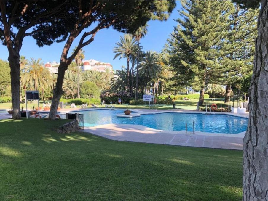Playa Del Duque Apartment Ocean Club 1 Marbella Zewnętrze zdjęcie